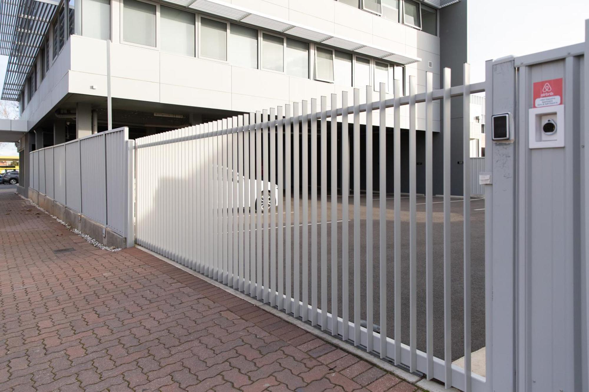 Hilton Executive Apartments Adelaide Exterior photo