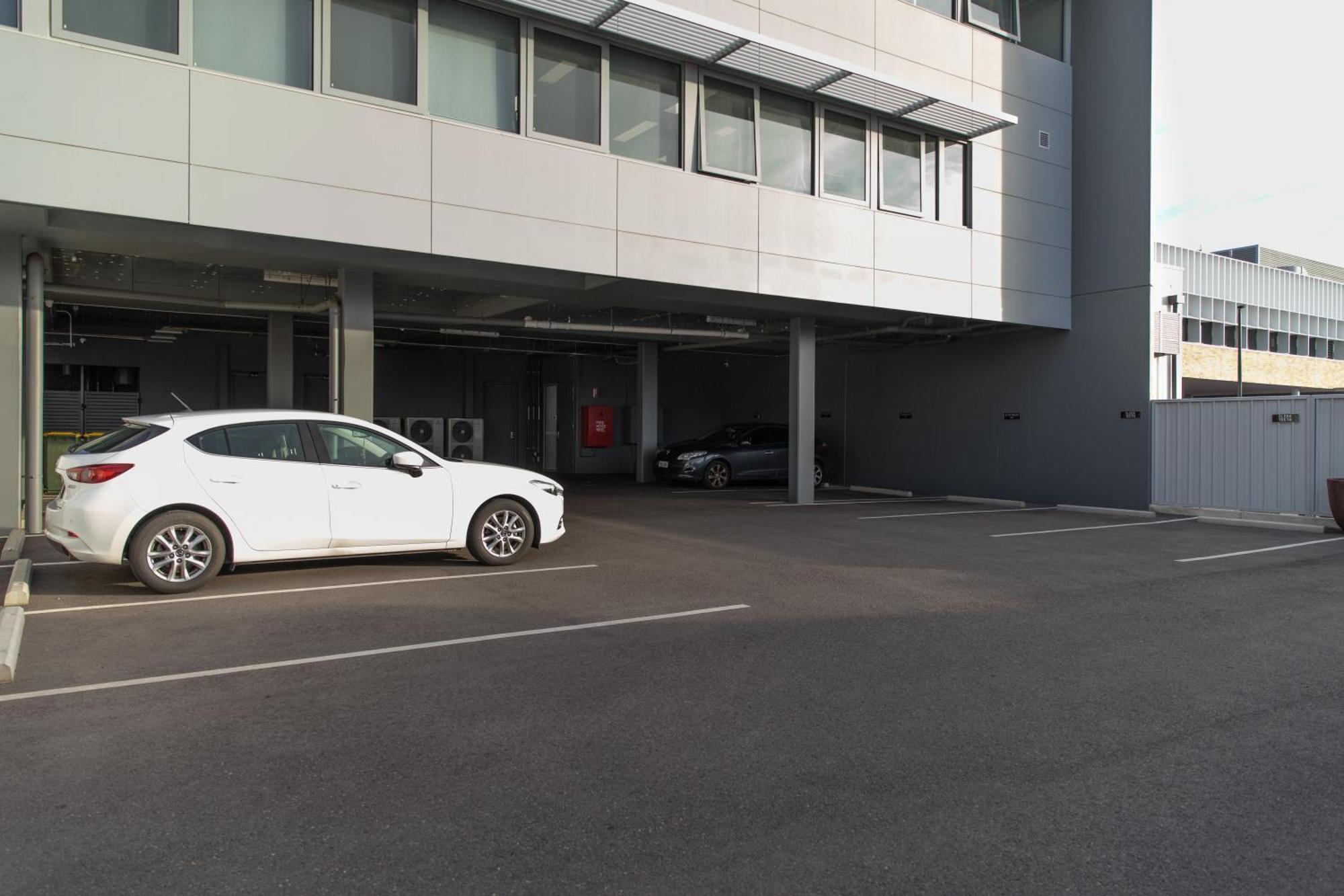 Hilton Executive Apartments Adelaide Exterior photo